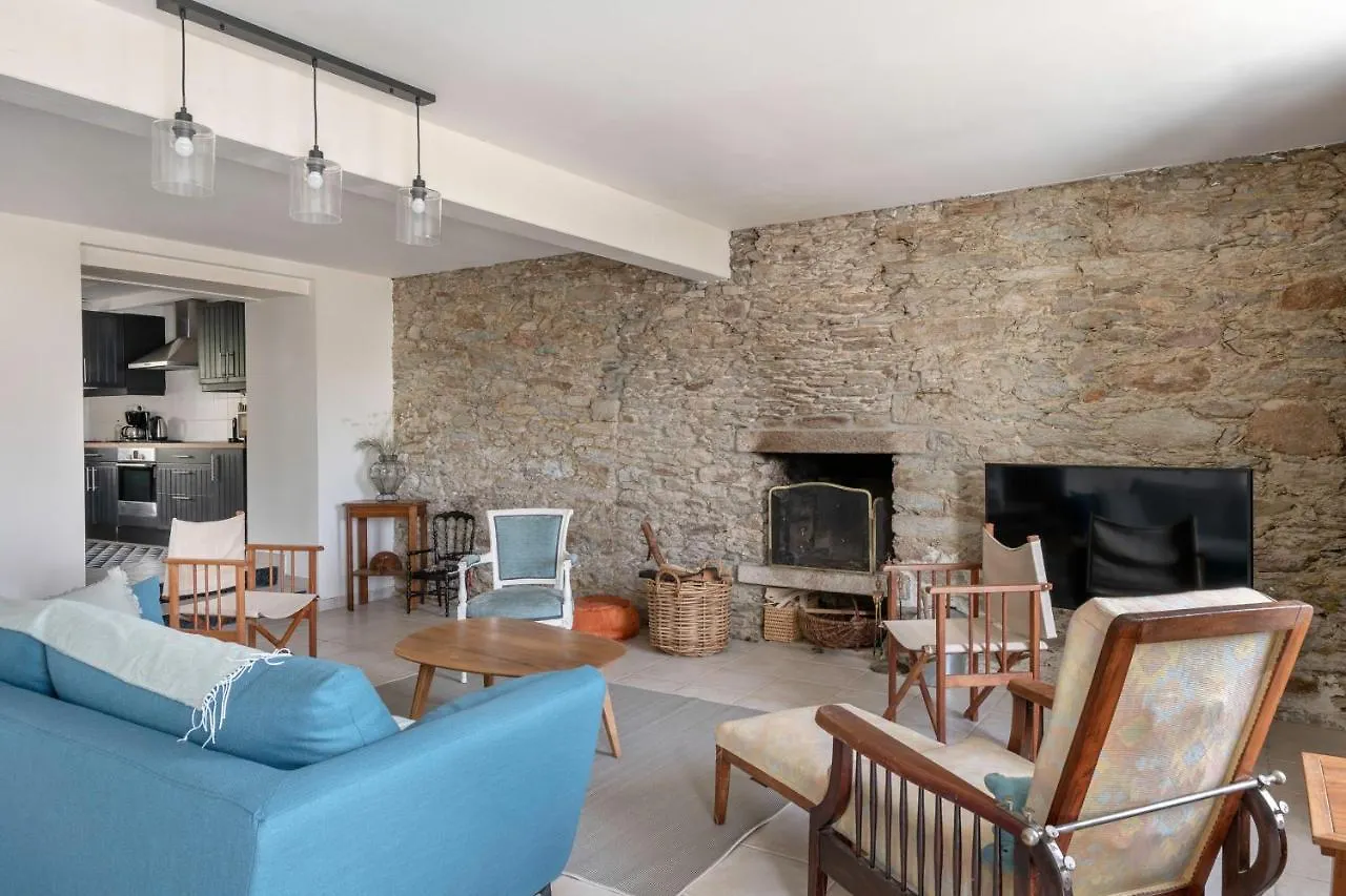 Holiday home Charmante Maison Proche De L'Ocean Pour 8 Personnes Sarzeau France